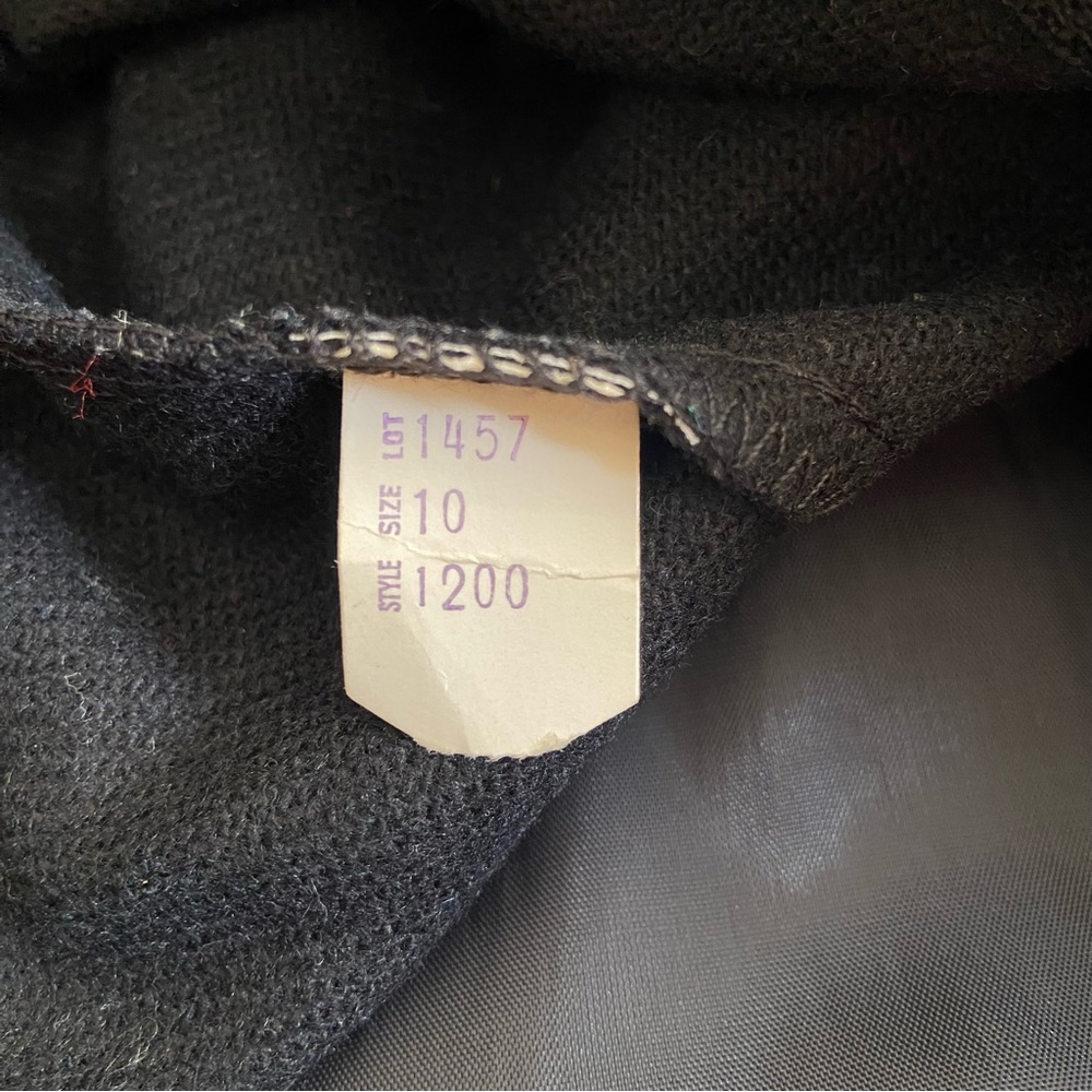 Vintage Dark Floral Trench Coat - Picture 16 of 16